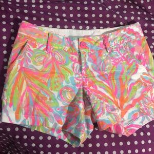Lilly Pulitzer size 4 Callahan Shorts.